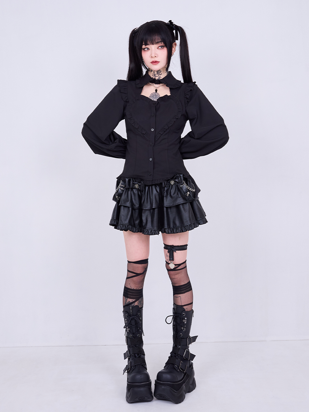 IMVAL / Heart Shirt - BLK