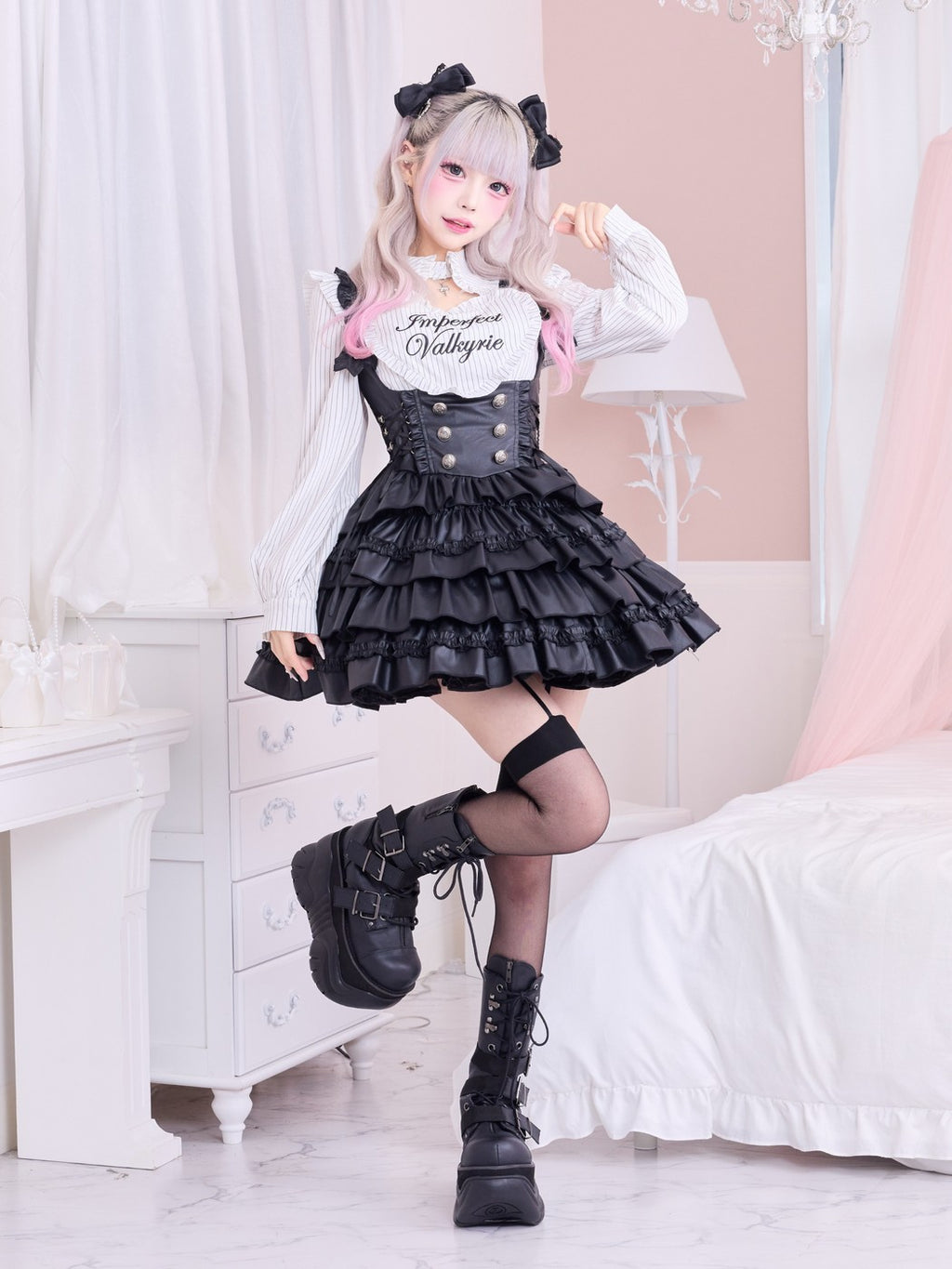 IMVAL / Heart Bib Blouse - STRIPE