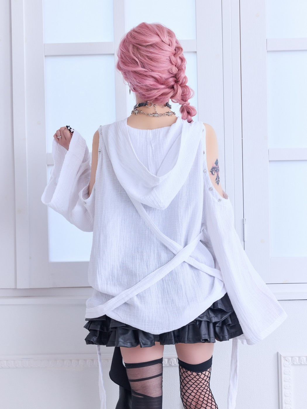 IMVAL / Distressed Gauze Top