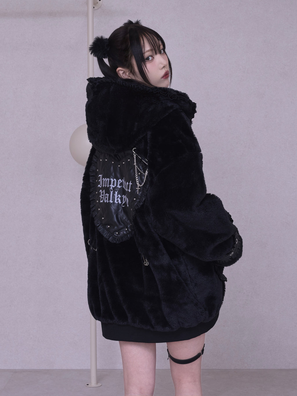 IMVAL / Heart Fur Hoodie