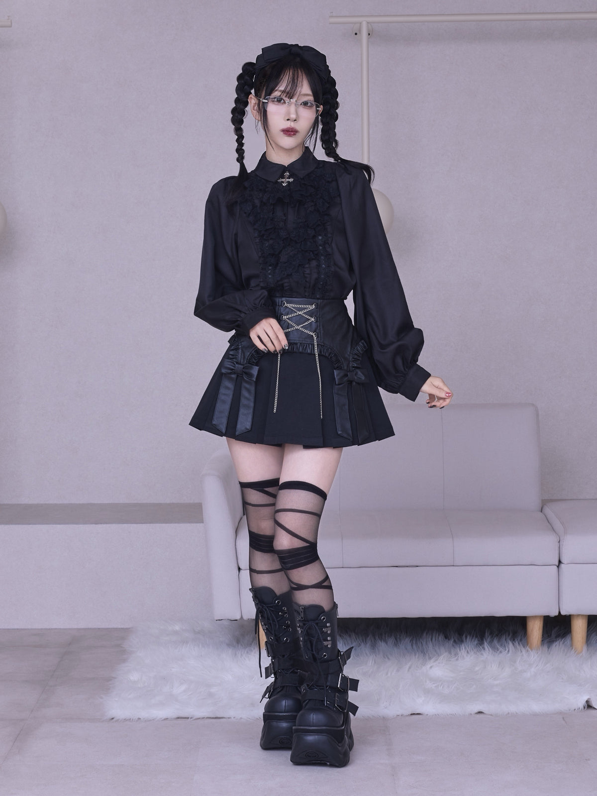 IMVAL / Classical Cross Jabot Blouse - BLK