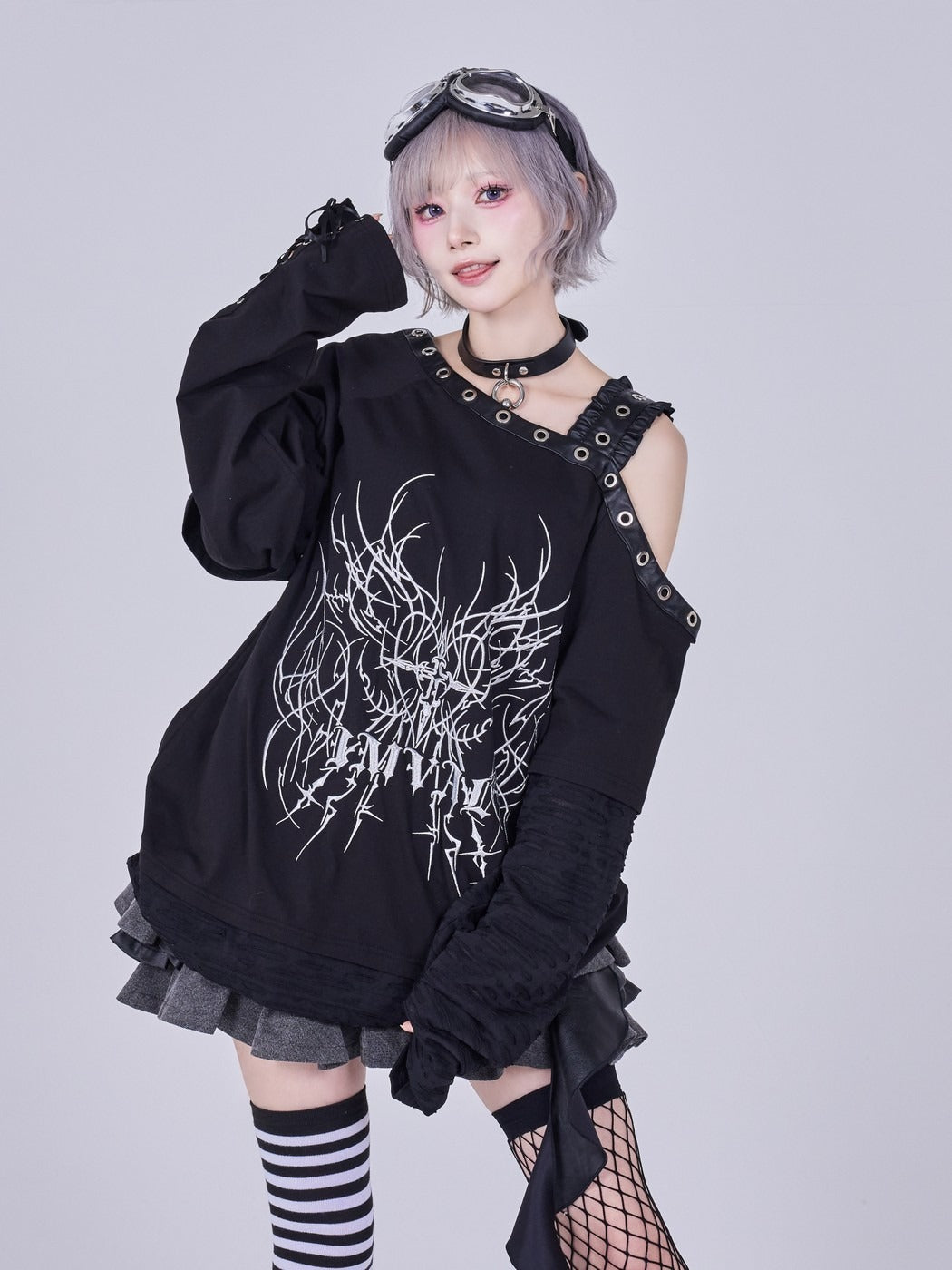 IMVAL / Off-Shoulder Top［BLK］