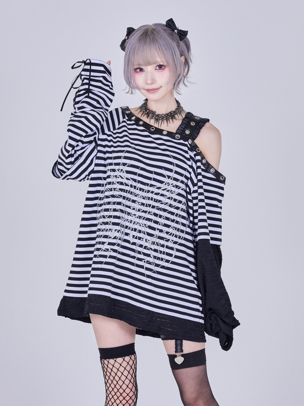 IMVAL / Off-Shoulder Top［BKWH］